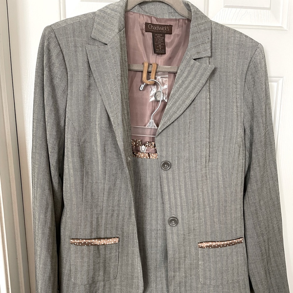 Chadwick’s brand women’s skirt suit, fully lined.